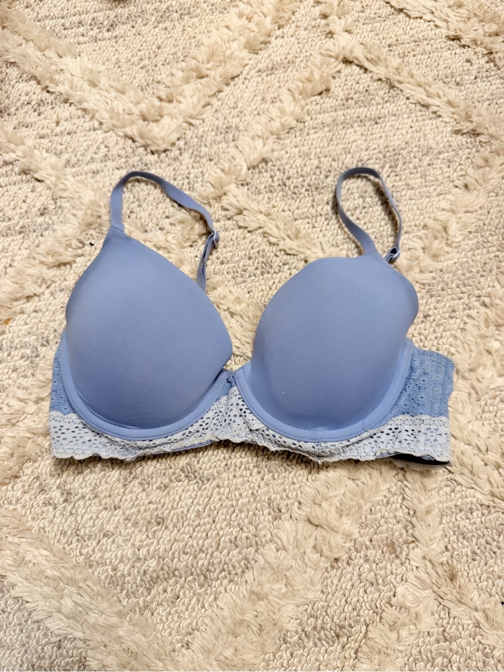 Aerie bra size 32D with some staining and piling